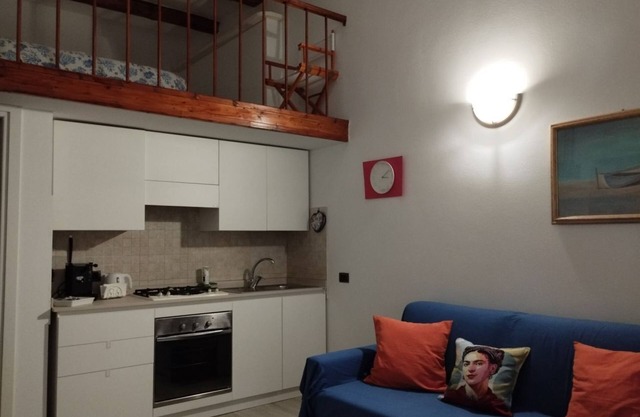 Mantellini 2B -Small and cozy apartment