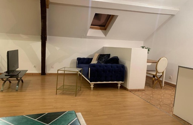 Mantes home