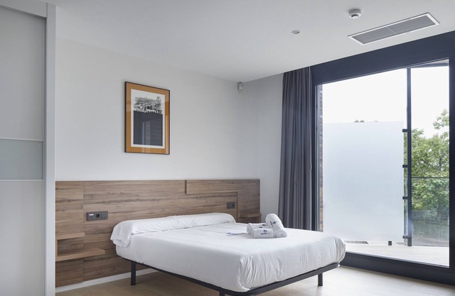 MANTULENE 2A - Basque Stay