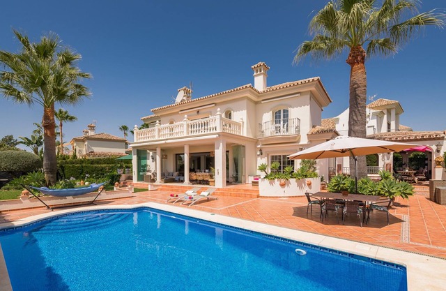 Marbella Golden Mile Family Villa. With Pool Sea & Mountain Views