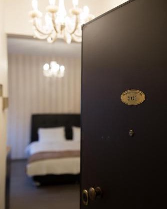 MARGARITA'S SUITES
