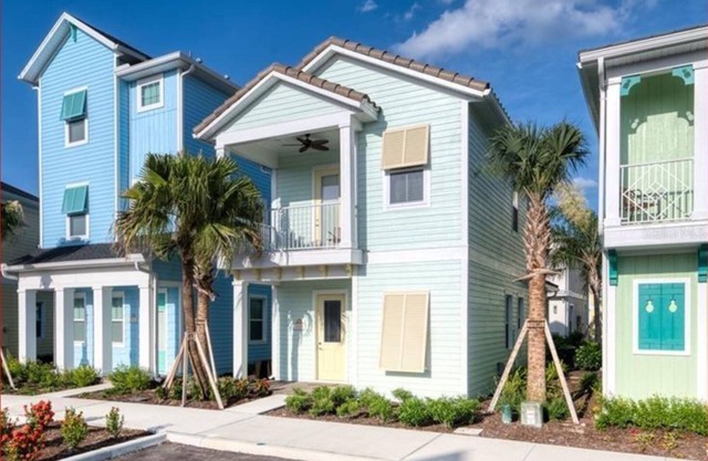 Margaritaville cottage minutes from Disney