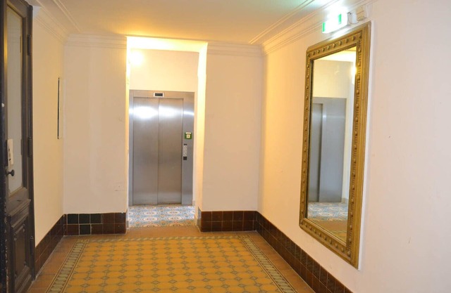 Mariahilferstrasse near