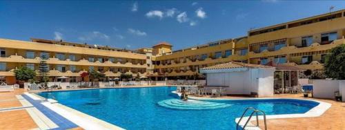 Marina Palace