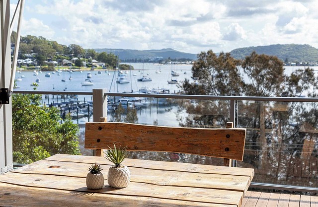 Marina View Summary: