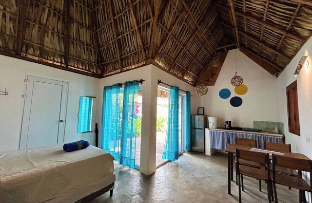 Mariposas Bungalow with private small pool "AZURA"