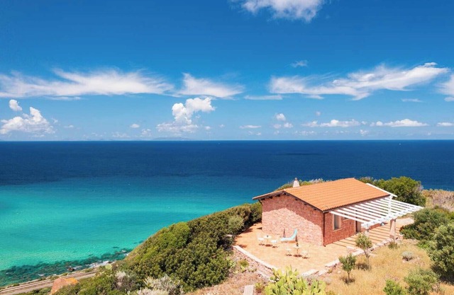 Mariucella, small and unique villa with sea view in Castelsardo