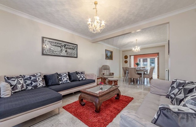 Marlands Residence - Ilford