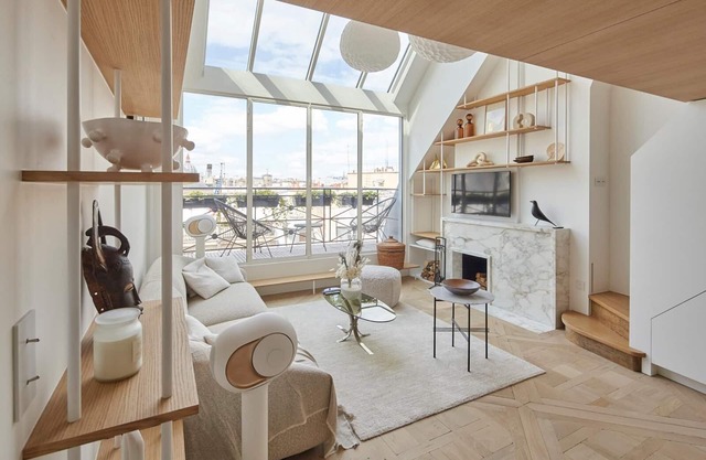 Masterpiece loft Eiffel Tower view in enchanting Paris
