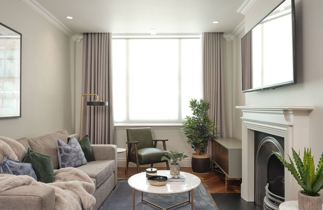 Mayfair – Peterson House