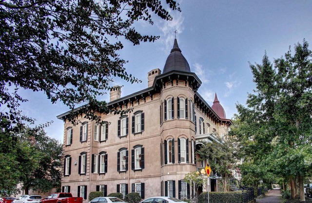McMillan Inn Bed and Breakfast