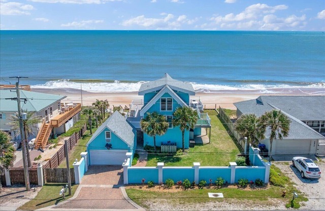 Meant to Be | Wren Beach Rentals by Portoro