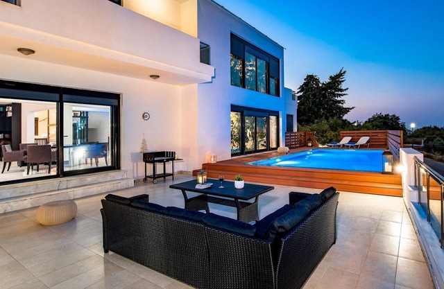 Melia Villa