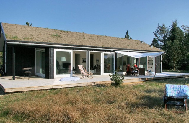 "Melinda" - 2km from the sea by Interhome