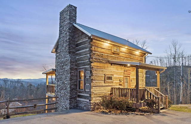 Melton's View Built by the Barnwood Builders Season Eight.