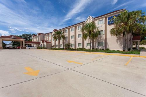 Microtel Inn and Suites by Wyndham - Lady Lake/The Villages
