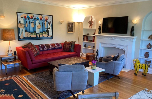 Mid Century Elegance in Evanston Vintage Apartment.