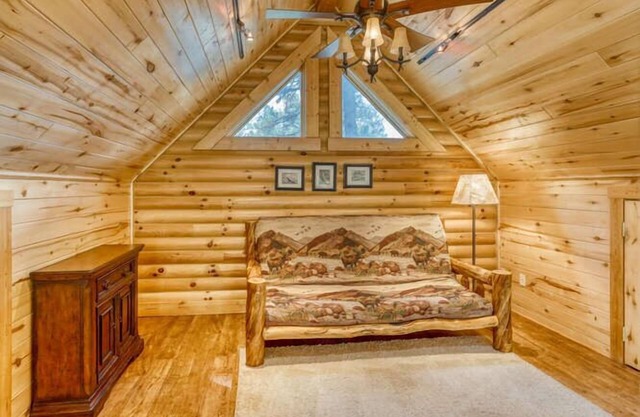 Mid- Term Mavericks Hideaway