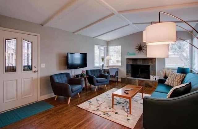 Midcentury Mod and Marvelous!