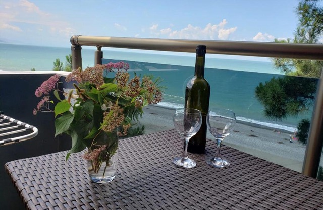 MIDIA Guest House