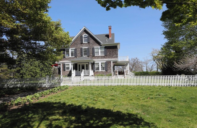 Mill Hill - Walking Distance From Town And Ferry With Ocean View