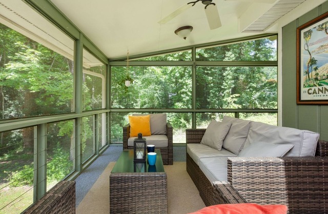Mindful Manor Peaceful Retreat