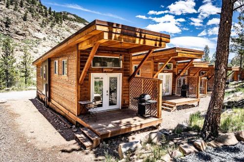 Miners Cabin at Base Camp Lodging Company