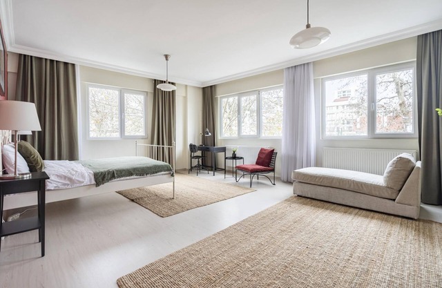 Missafir Modern Flat with Balcony on Bagdat Street