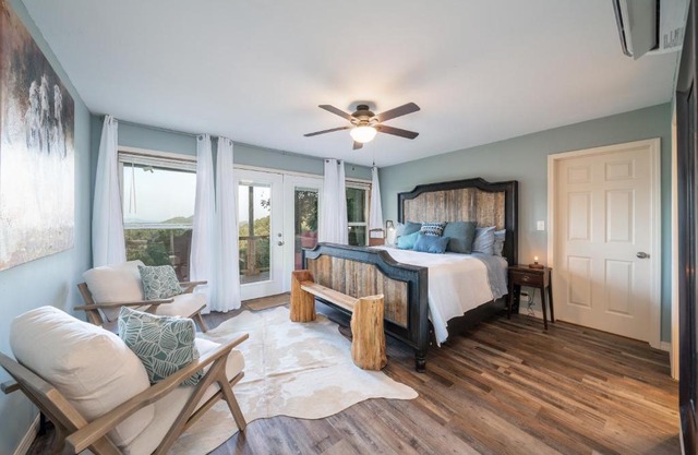Misty Mountain Cabin Spectacular Scenic Escape by Caddo River