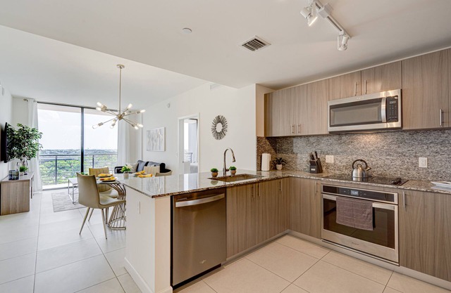 MM805 Downtown Doral 2 Beds & 2 Baths