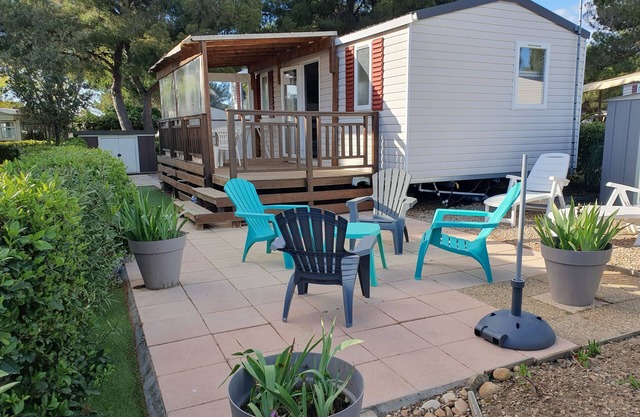 Mobil Home Climatisé Camping « Le Lac des Rêves »