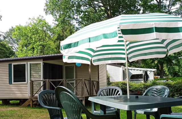 Mobile-home Dans une Forêt Près de Paris