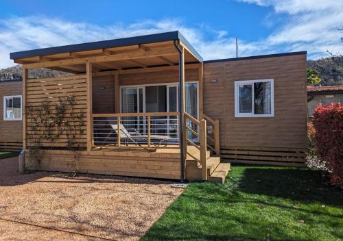 Mobile Home on Lago Maggiore - Direct Beach Access M3