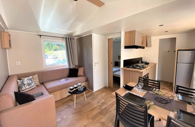 Mobile home Seignosse (Forêt Landaise)800m from the ocean