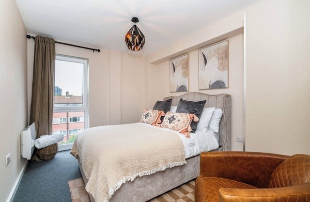 Modern 2bed Manchester+ parking