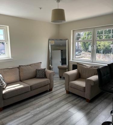 Modern 3 Bedroom Apartment in Markinch, Fife