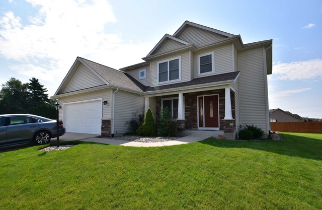 Modern 4 bedroom, 2.5 bath home in South Bend IN