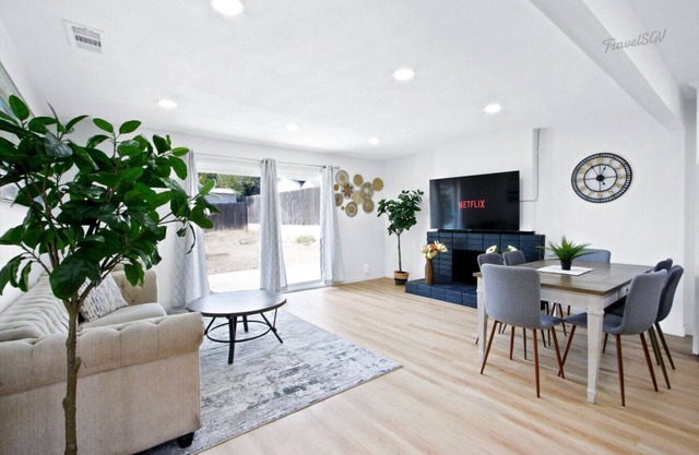 Modern 4BR Stay Near Shops & Parks #TravelSGV