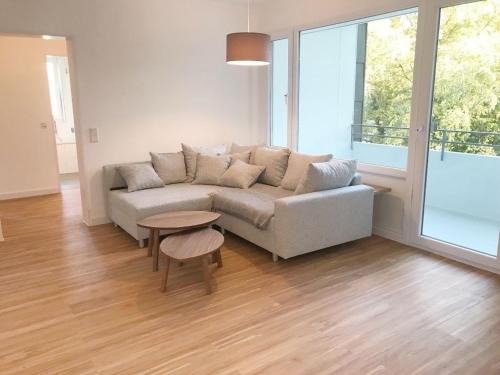 Modern 5-room apartment in Düsseldorf