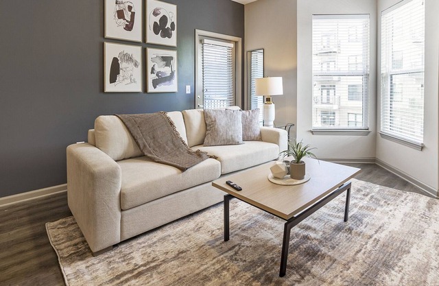 Modern Apartment in Prime Location (ID9791X67)