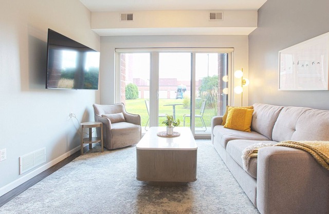 Modern Apartment in Prime Location (ID4346)