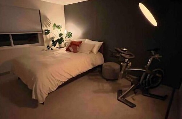 Modern Basement Apartment w/Heated Tile Floors