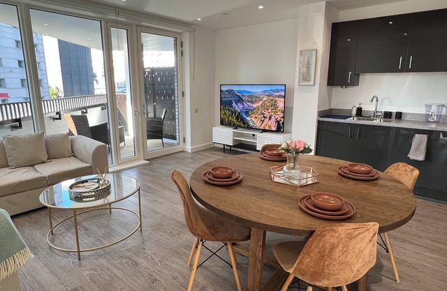 Modern Brand New Large Flat | Balcony Stadium View