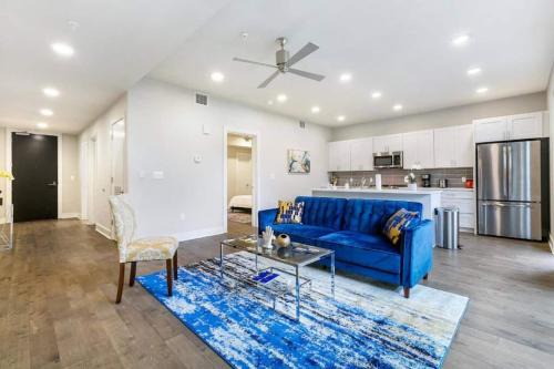 Modern Bywater Condo Pool & Gym