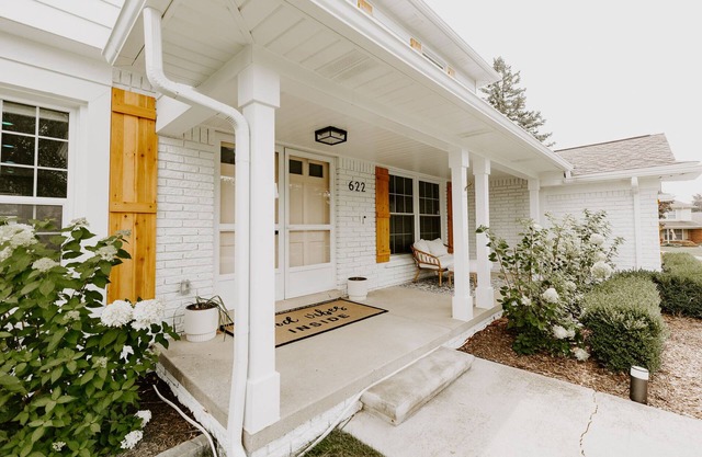 Modern Clean Colonial