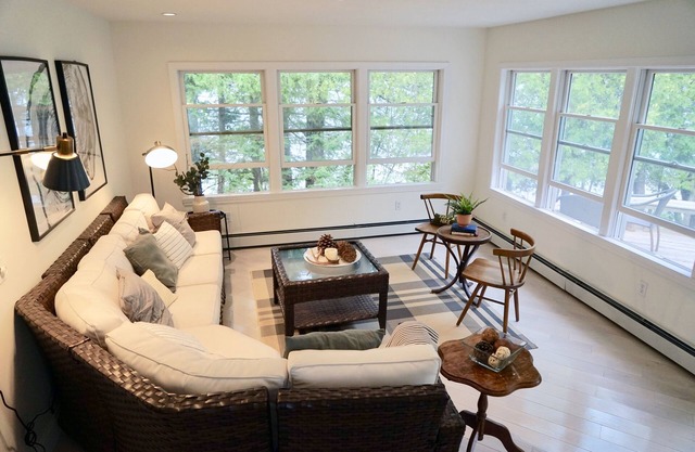 Modern Cottage on Long Pond Lake in Acadia