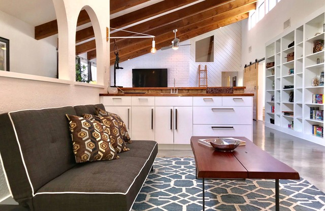 Modern cozy luxury property