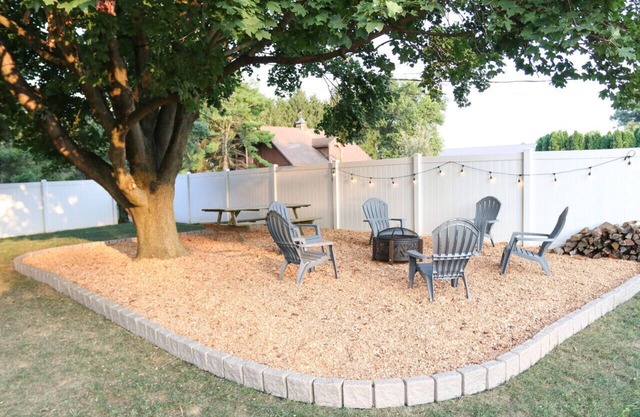 Modern/Cozy rancher, Amish views*hot tub/game room