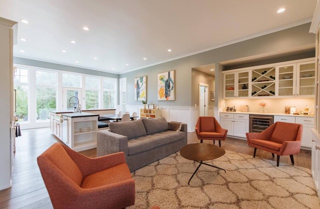 Modern Craftsman Home and Guest Suite - Walk to Egg Harbor
