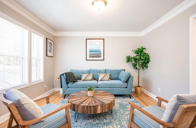 Modern Farmhouse Stay in Decatur